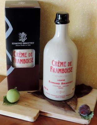 Crème de Framboise 18° en Cruchon Grès 50 Cl